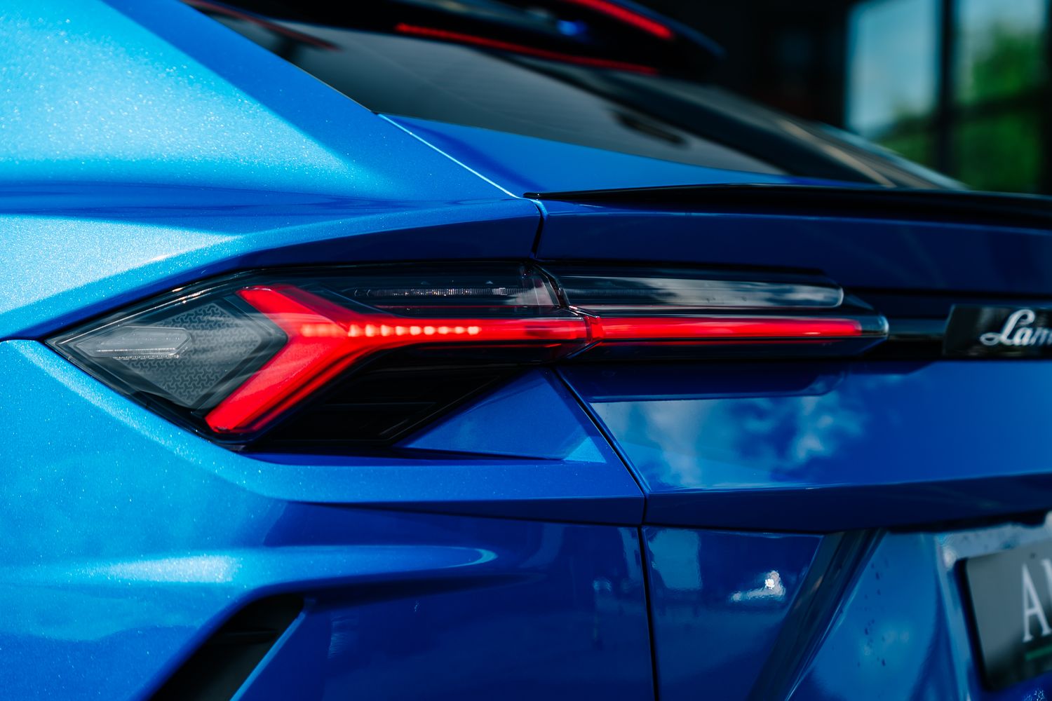 Lamborghini Urus V8