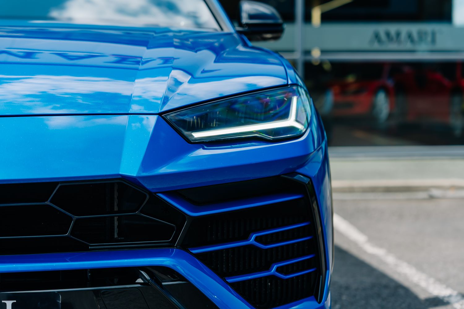 Lamborghini Urus V8