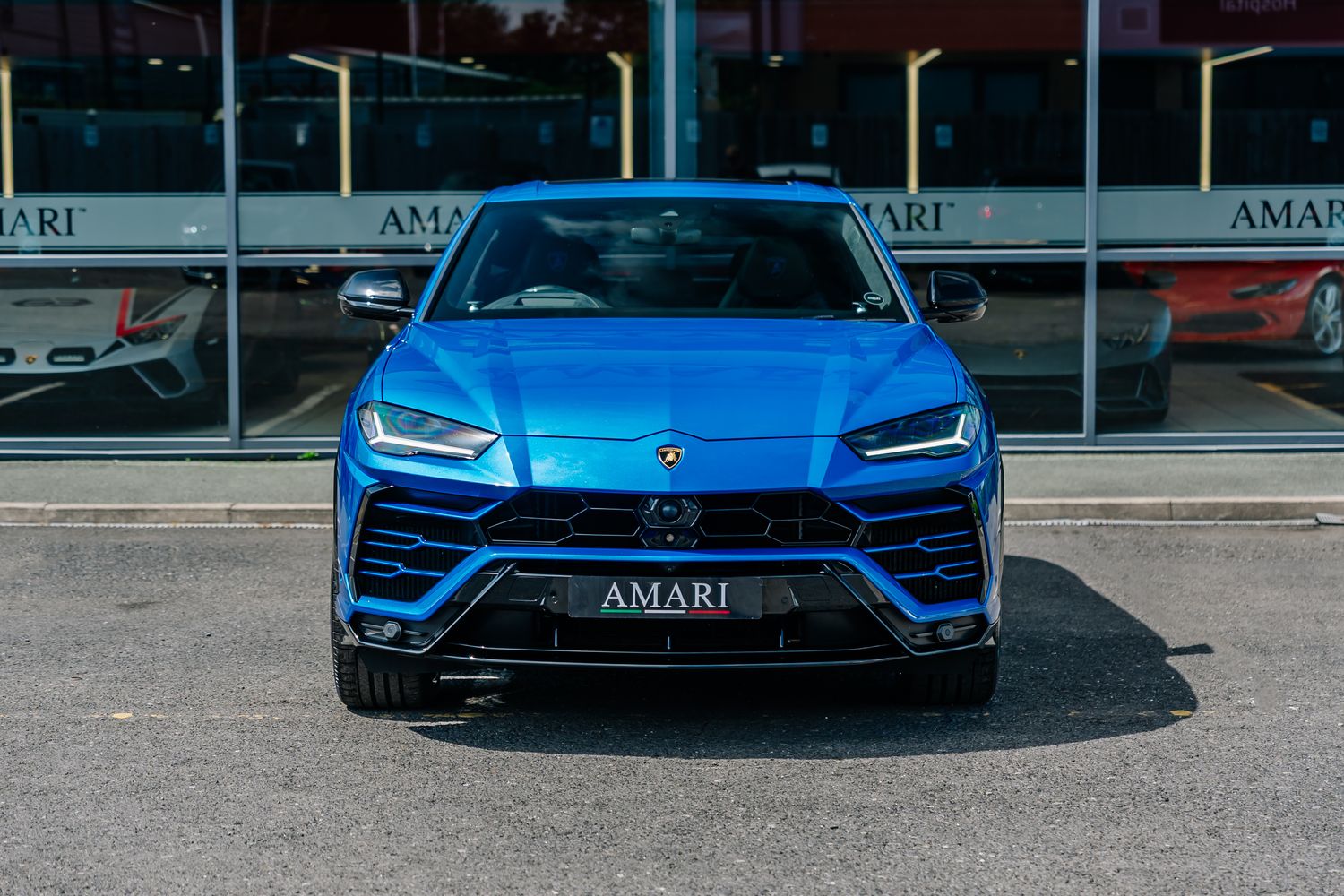 Lamborghini Urus V8