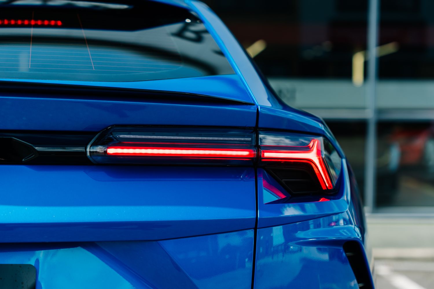 Lamborghini Urus V8