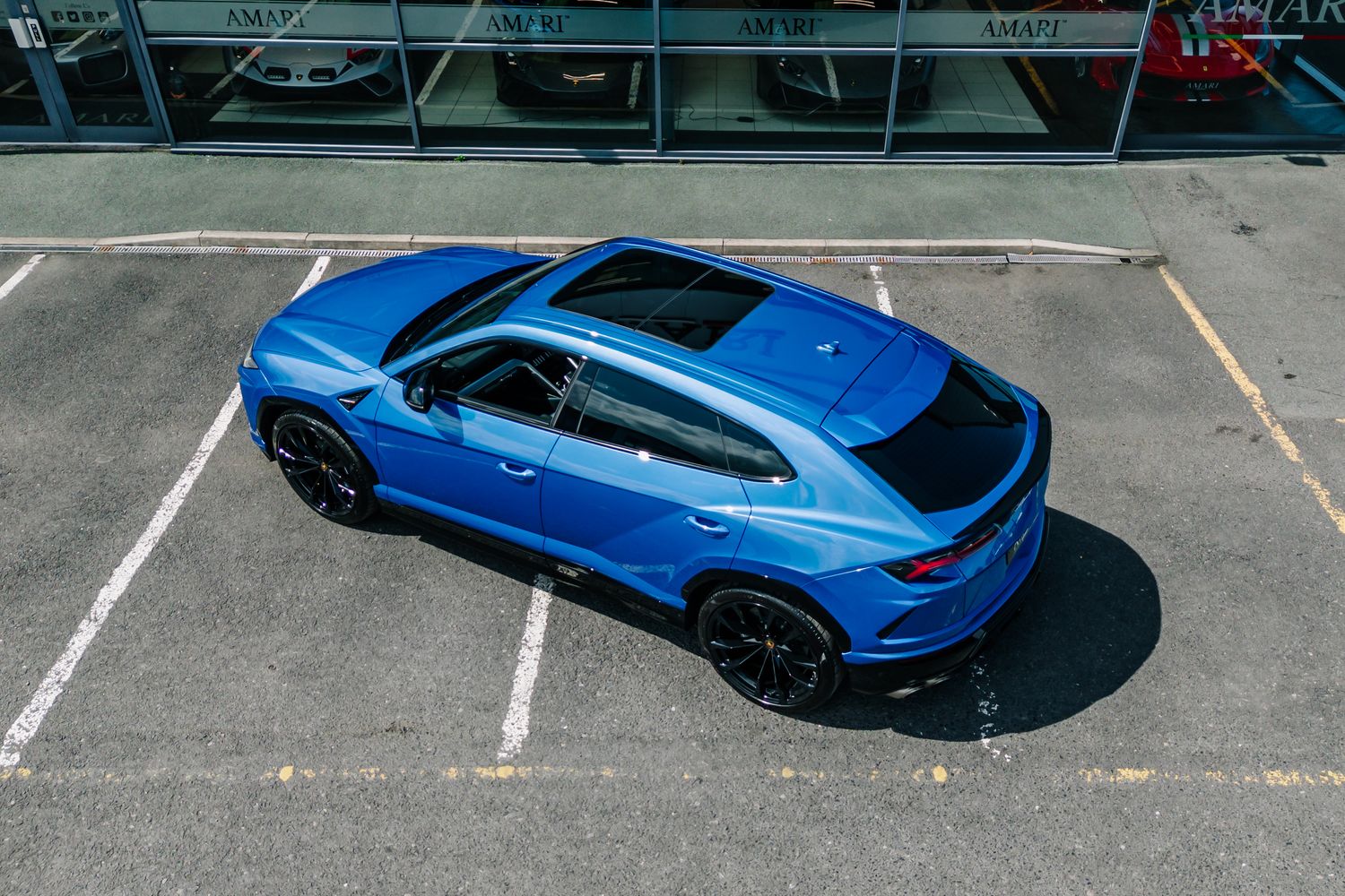 Lamborghini Urus V8