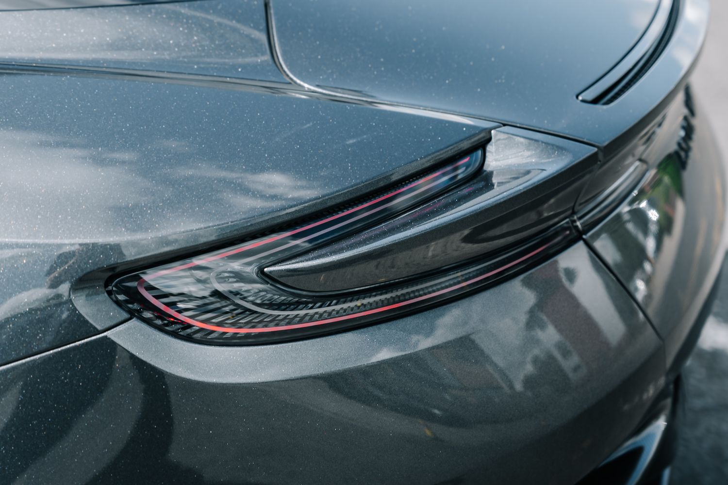 Aston Martin DB11 V12 V12