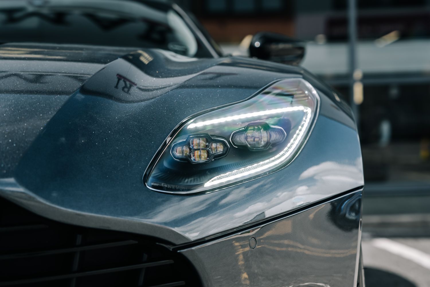 Aston Martin DB11 V12 V12