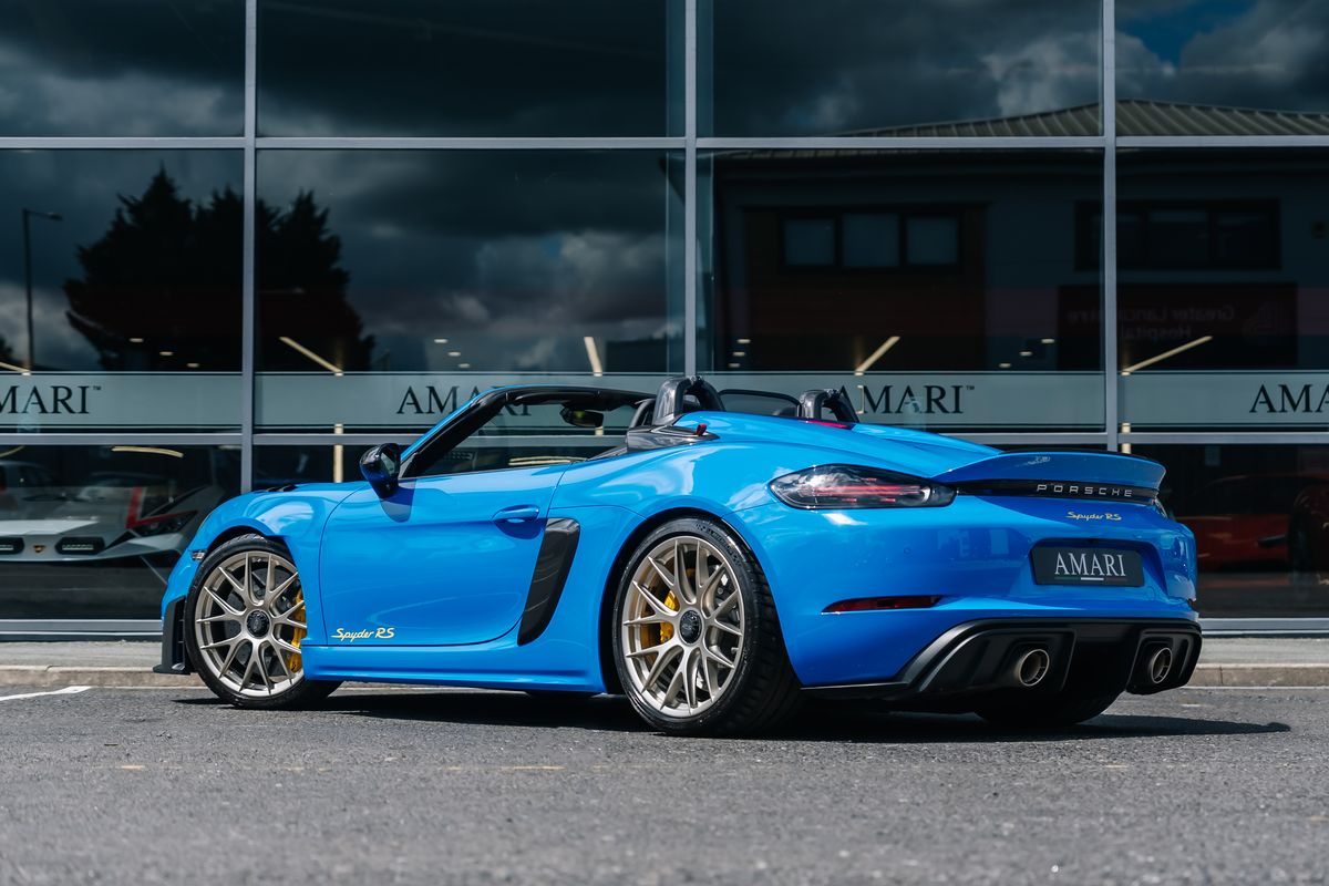 Porsche 718 Spyder RS