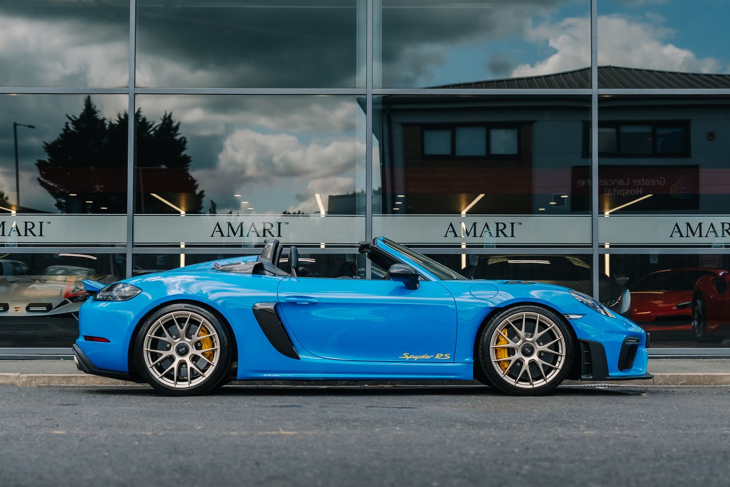 Porsche 718 Spyder RS
