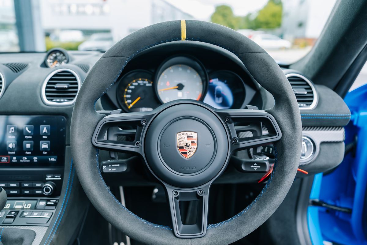 Porsche 718 Spyder RS