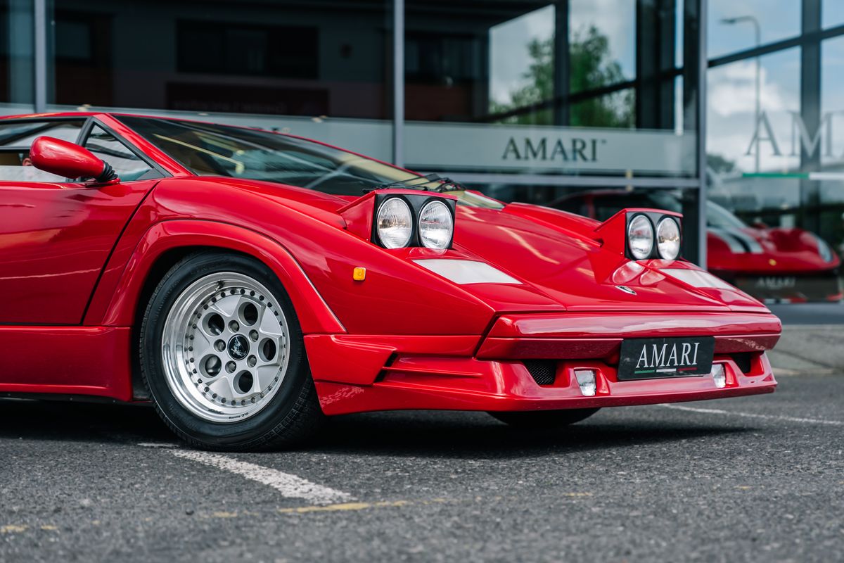 Lamborghini Countach 25th Anniversary