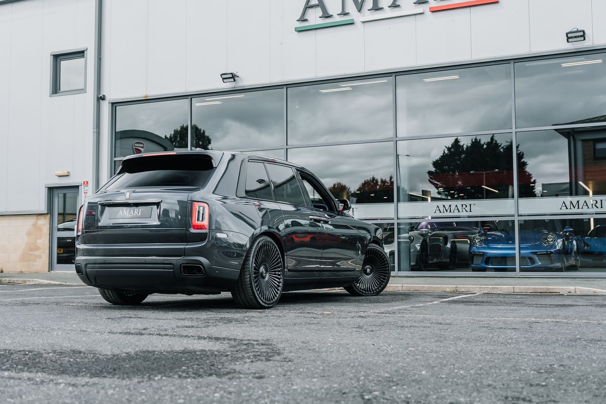 Rolls Royce Cullinan Black Badge