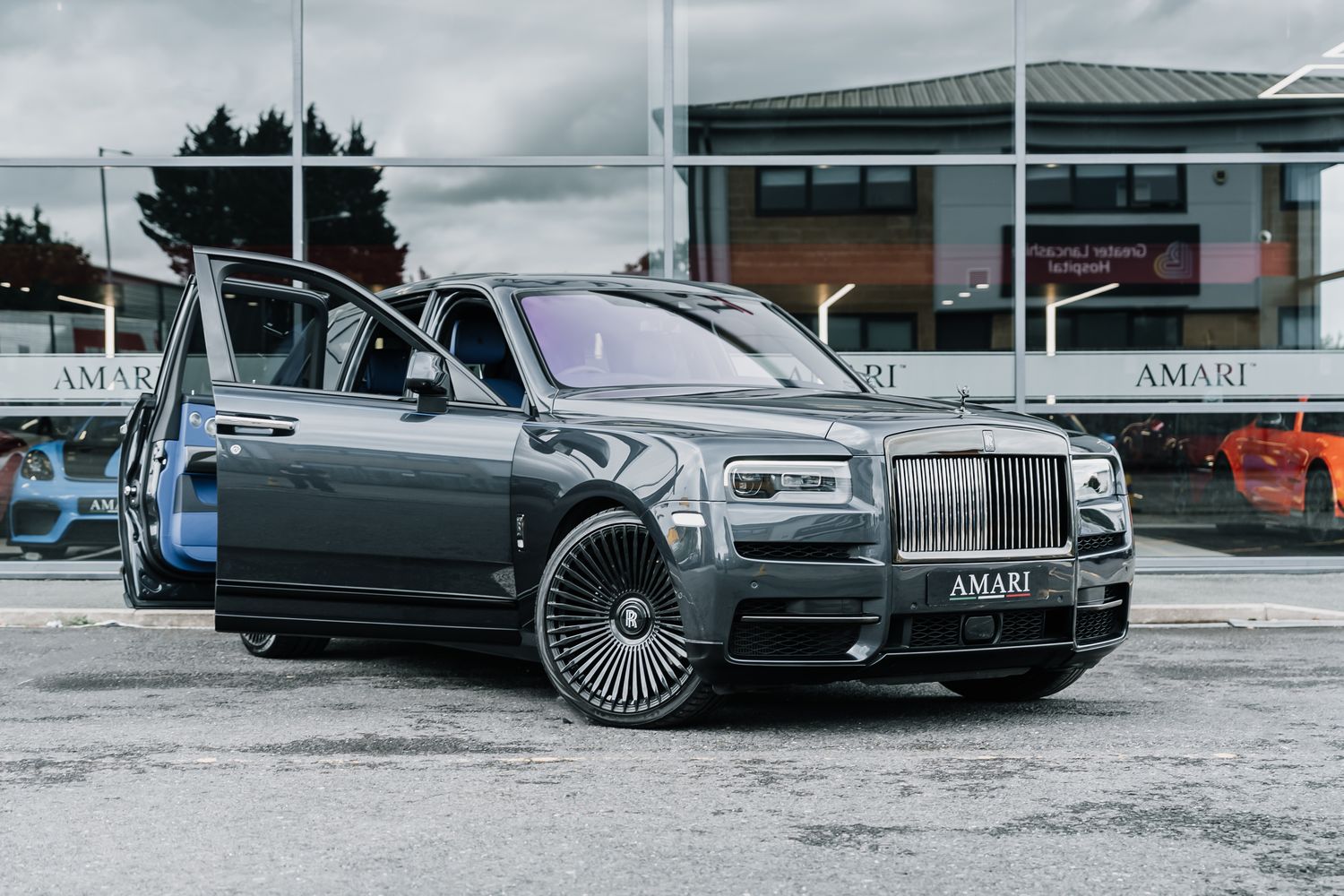 Rolls Royce Cullinan Black Badge