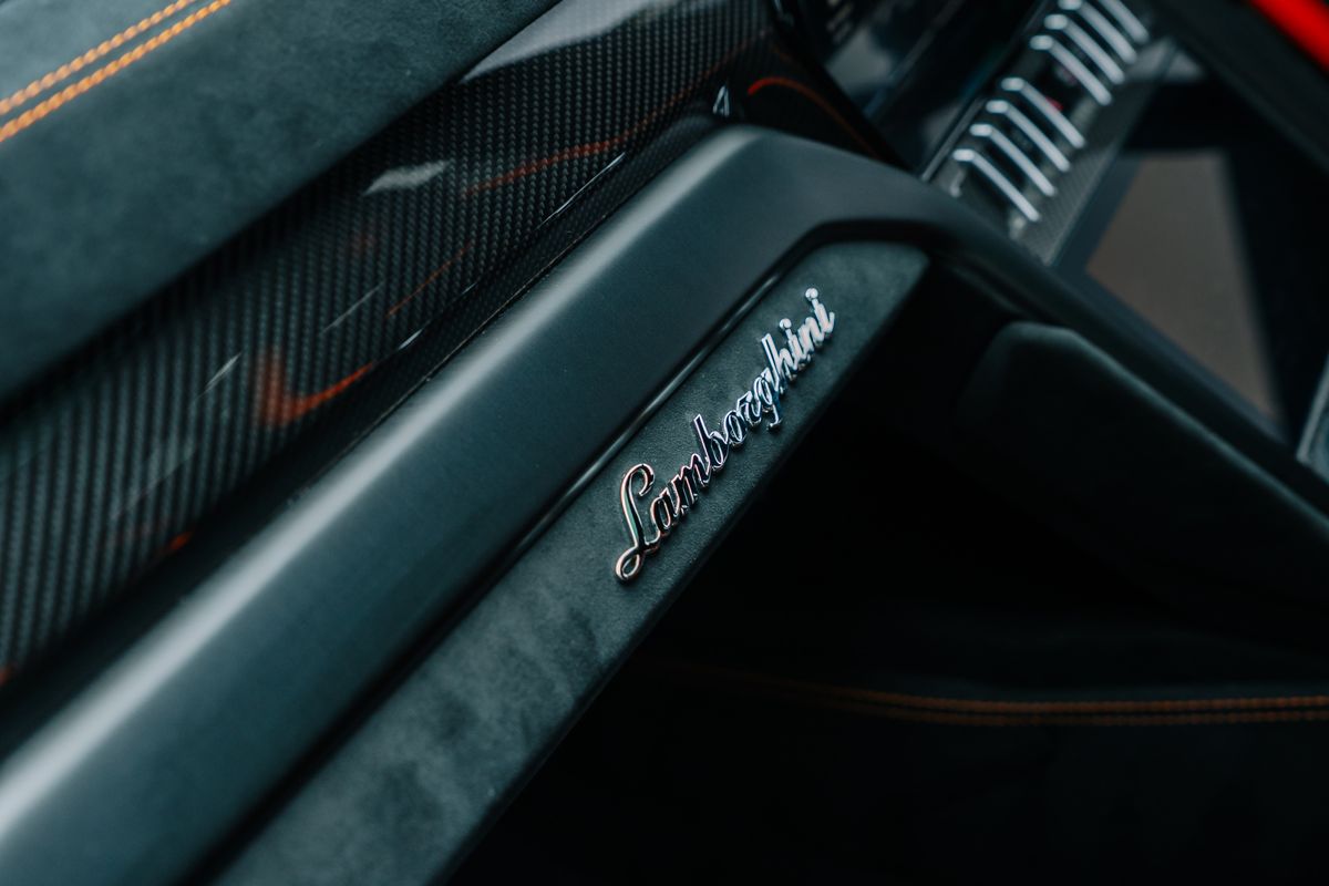 Lamborghini Urus Performante