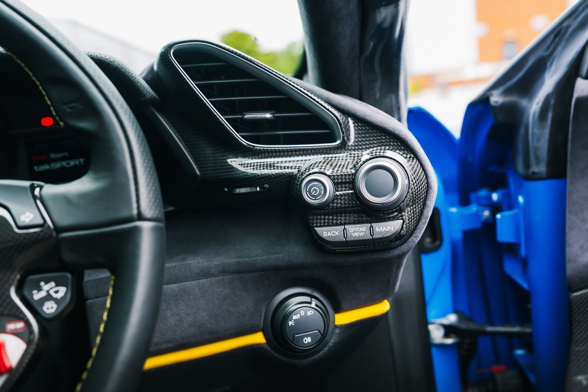 Ferrari 488 Pista