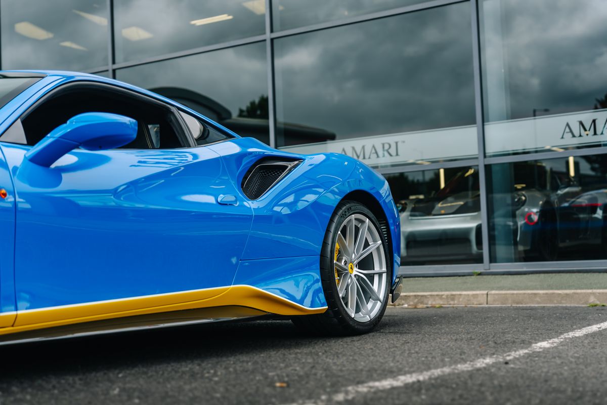 Ferrari 488 Pista