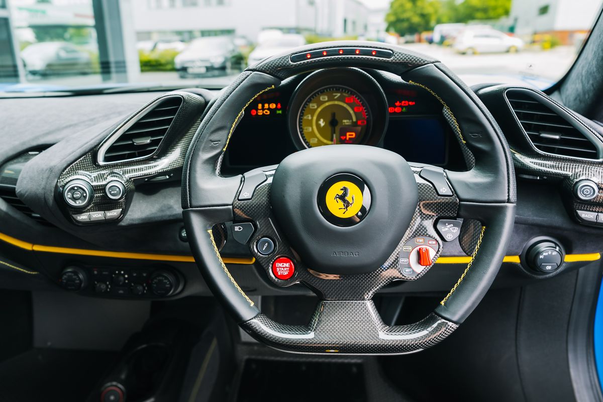 Ferrari 488 Pista