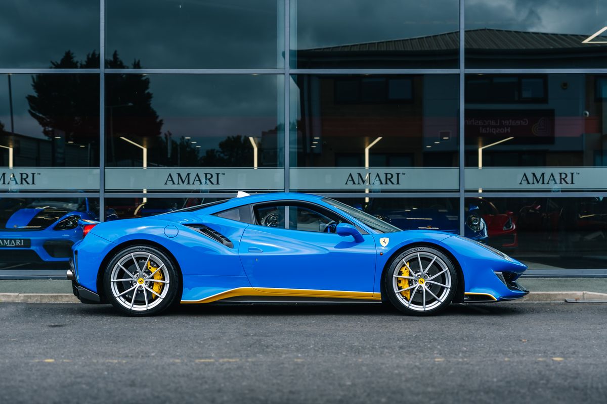 Ferrari 488 Pista