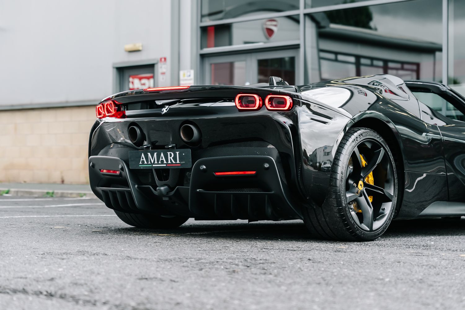 Ferrari SF90 Spider