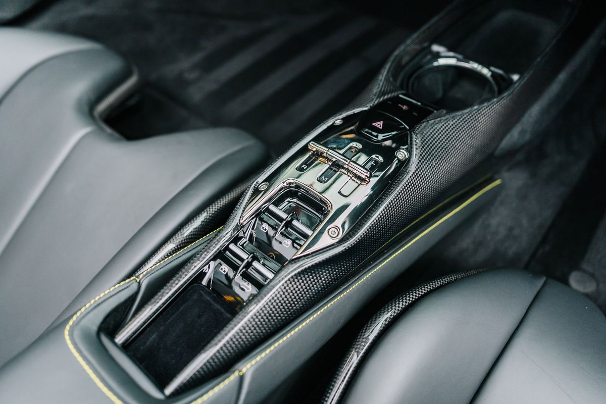 Ferrari SF90 Spider
