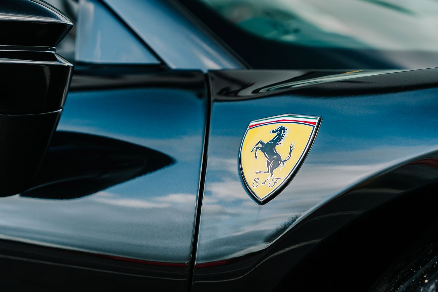 Ferrari SF90 Spider