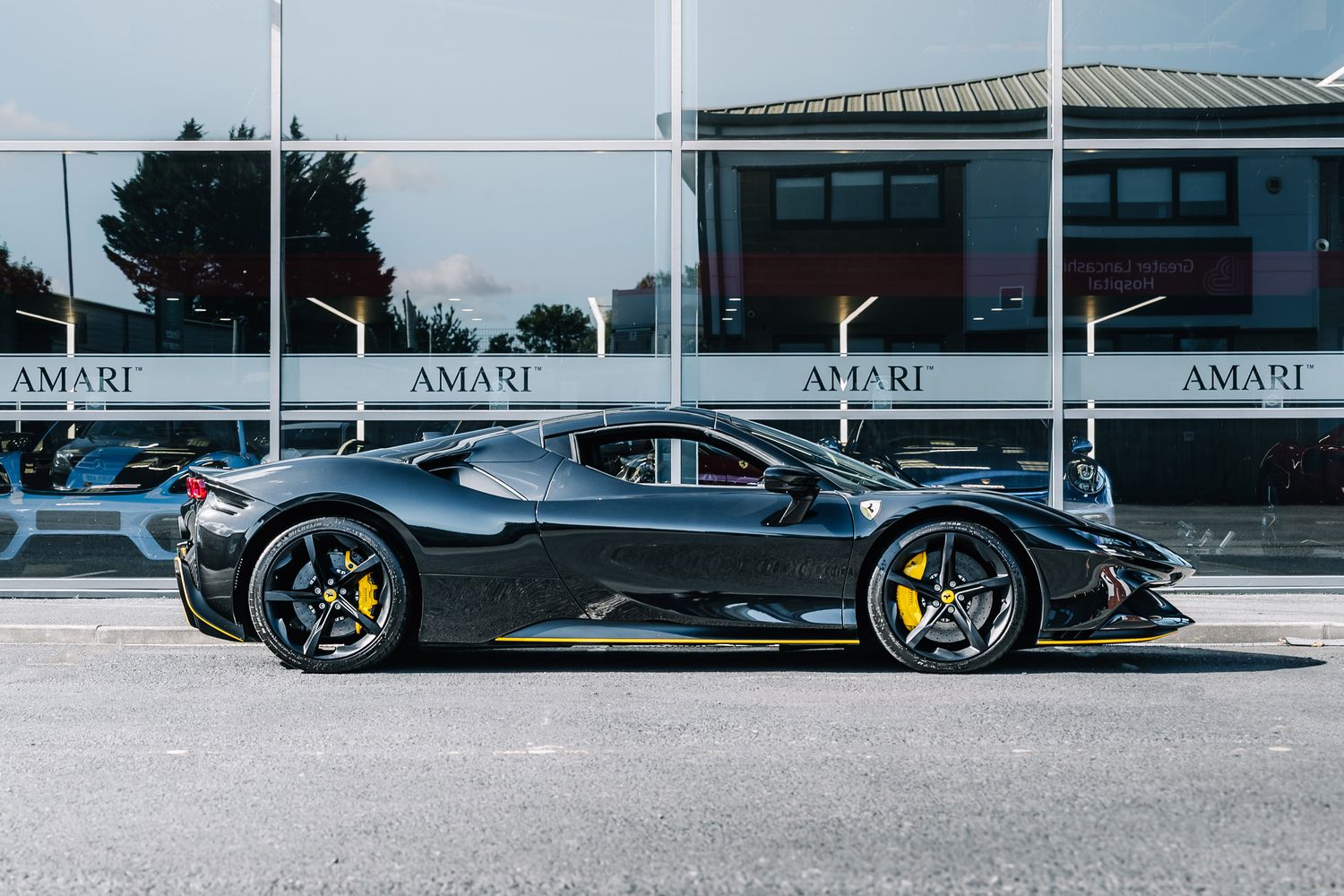 Ferrari SF90 Spider