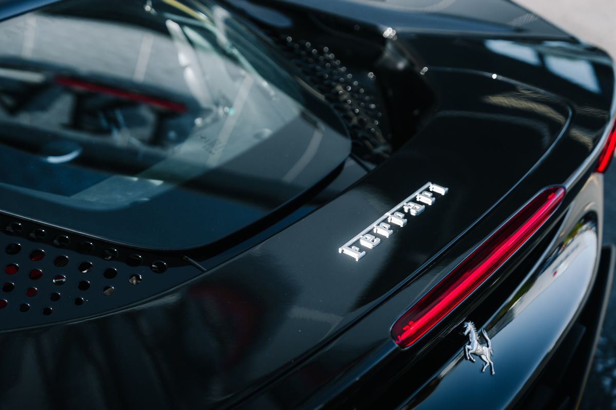 Ferrari SF90 Spider