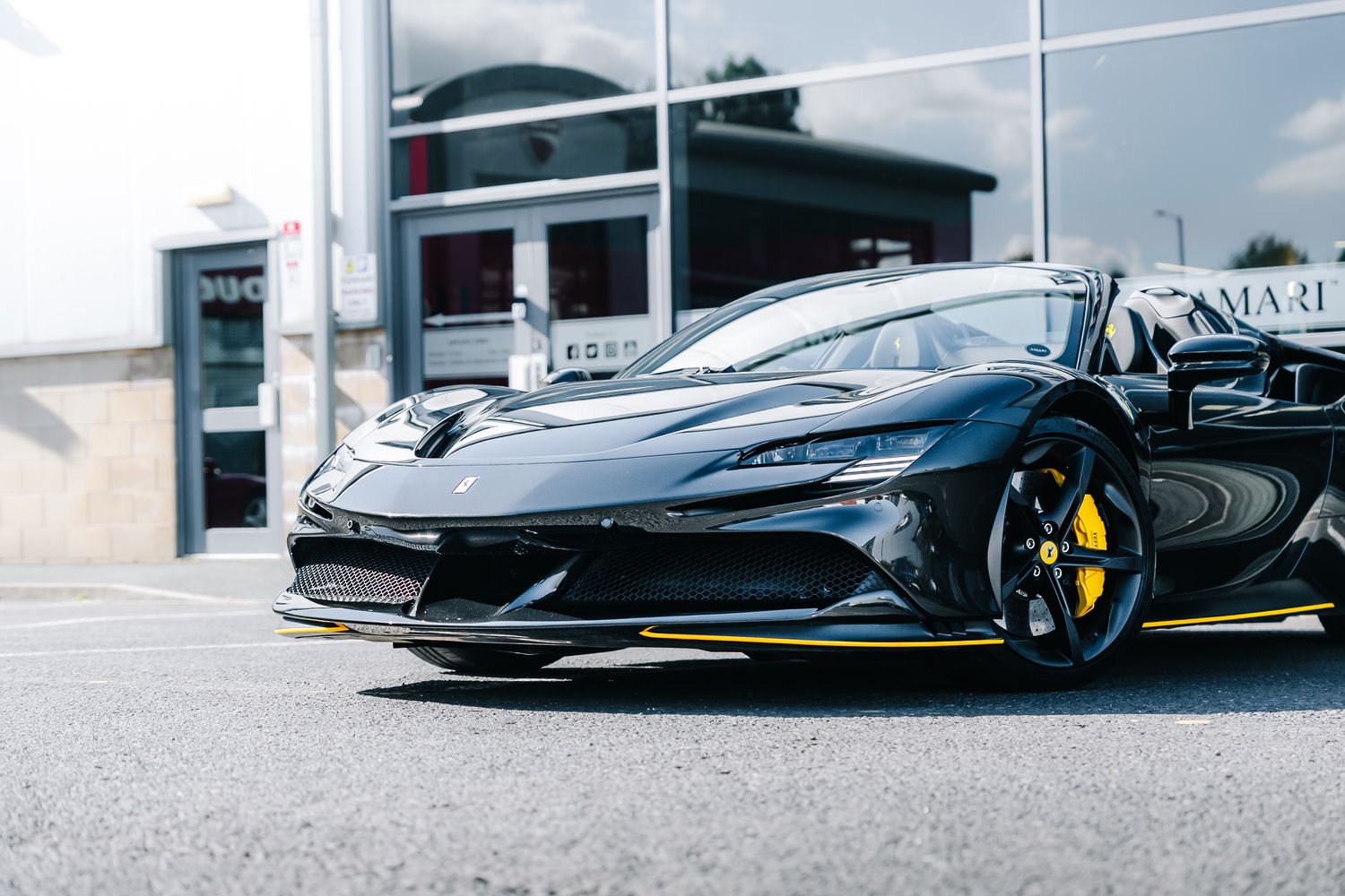 Ferrari SF90 Spider