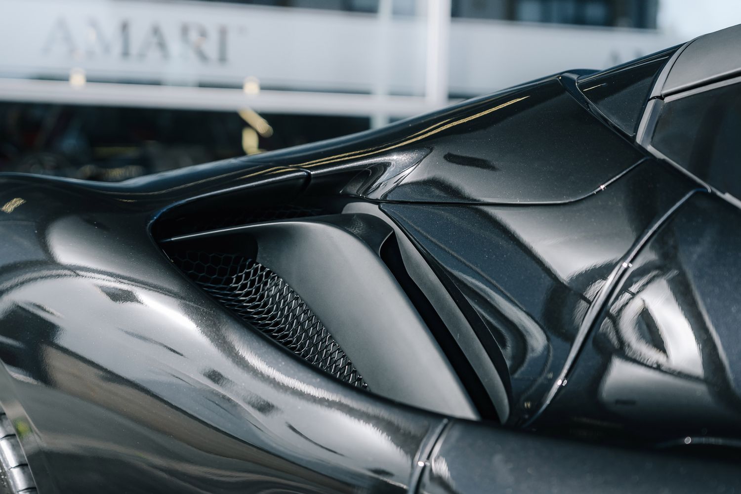 Ferrari SF90 Spider