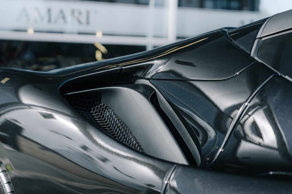 Ferrari SF90 Spider