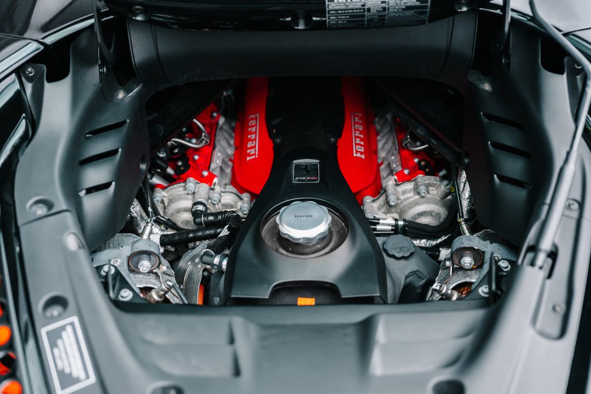 Ferrari SF90 Spider