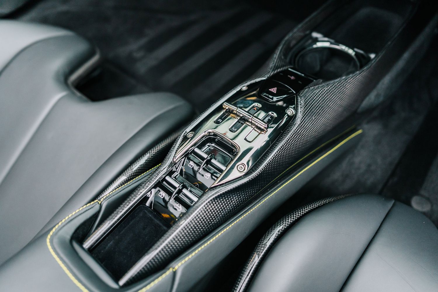 Ferrari SF90 Spider