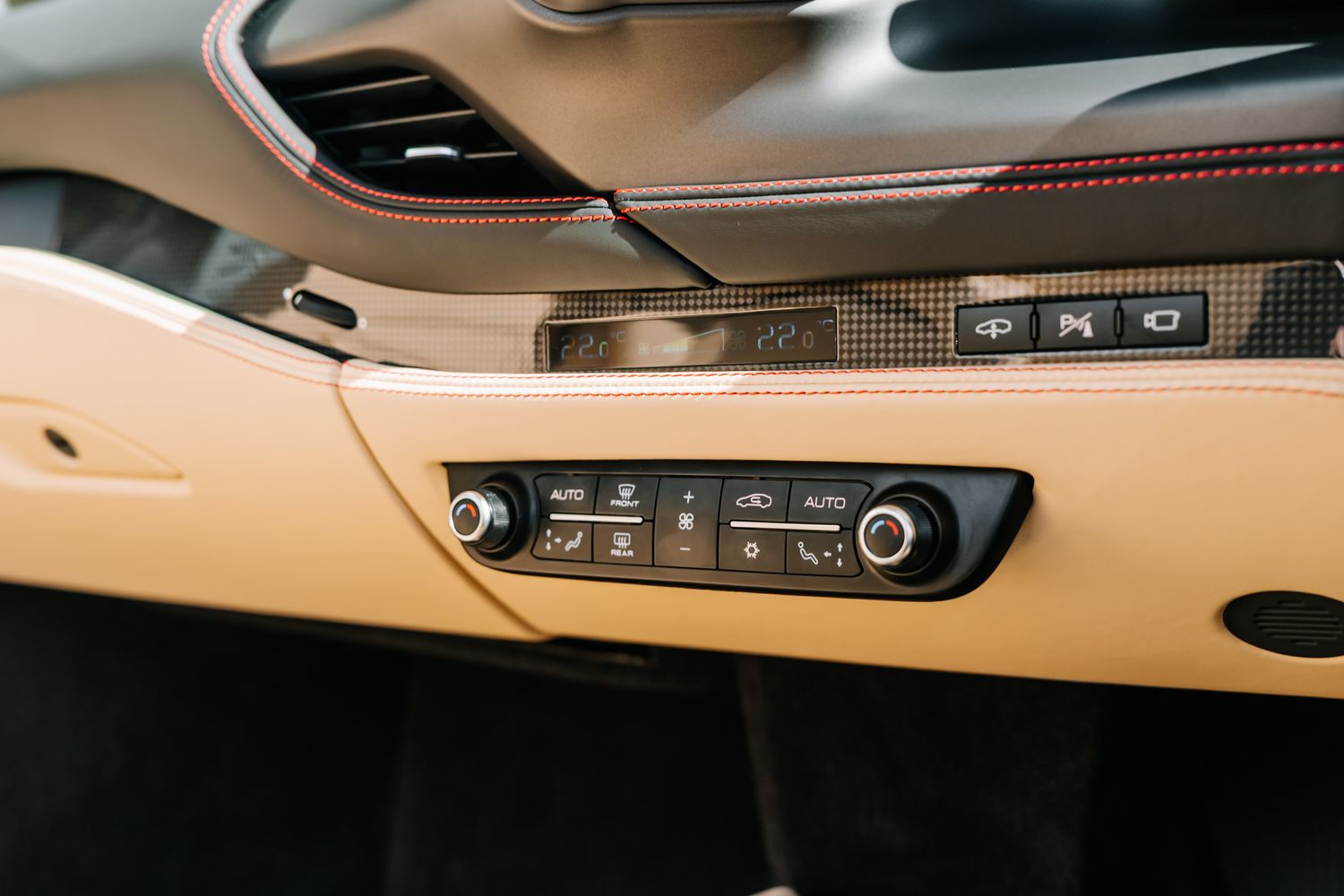 Ferrari F8 Spider