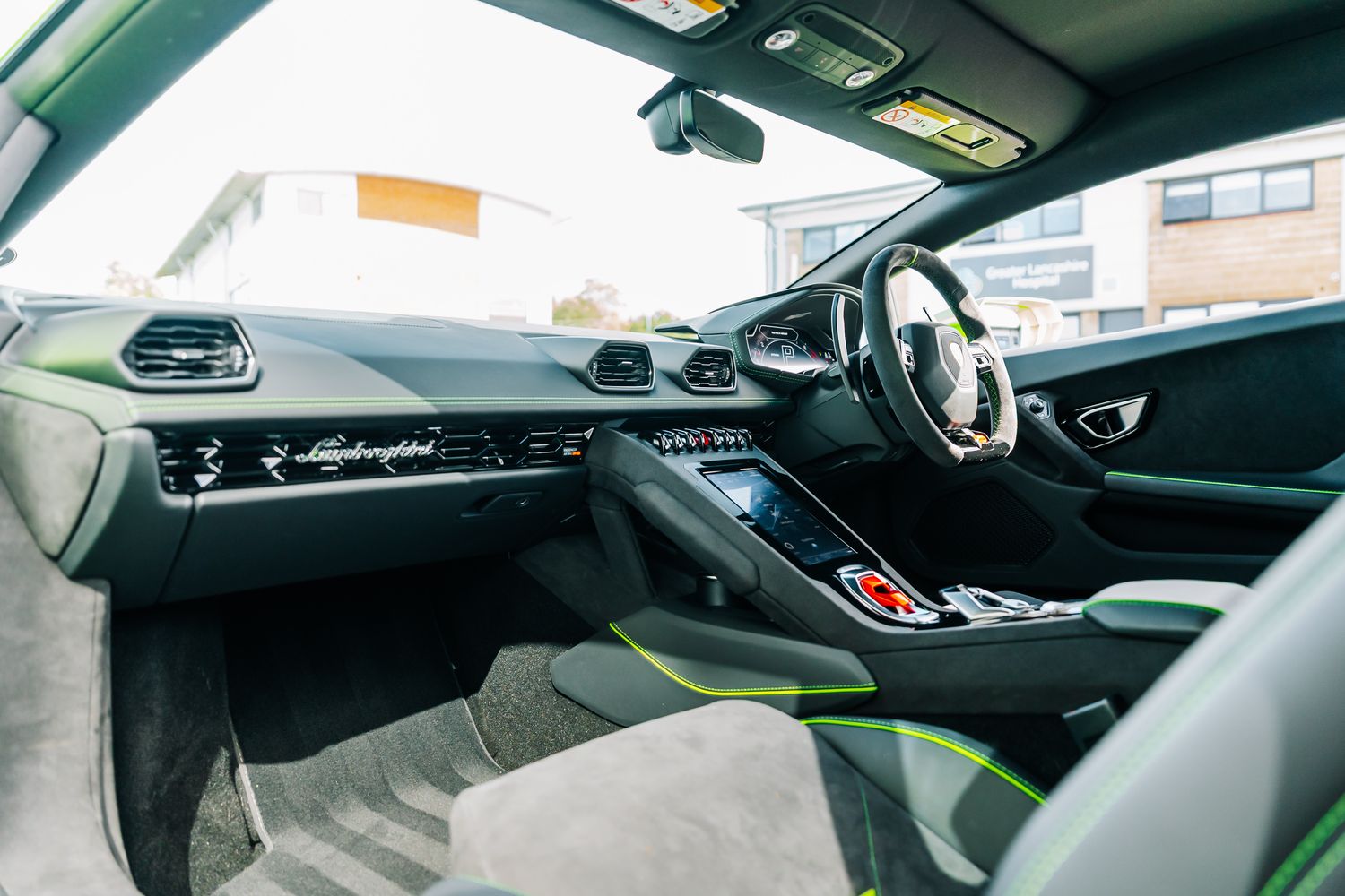 Lamborghini Huracan Tecnica LP640-2