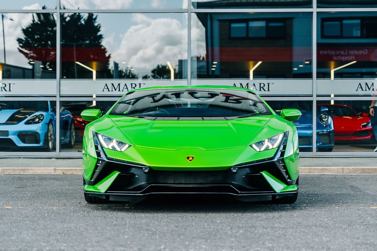 Lamborghini Huracan Tecnica LP640-2