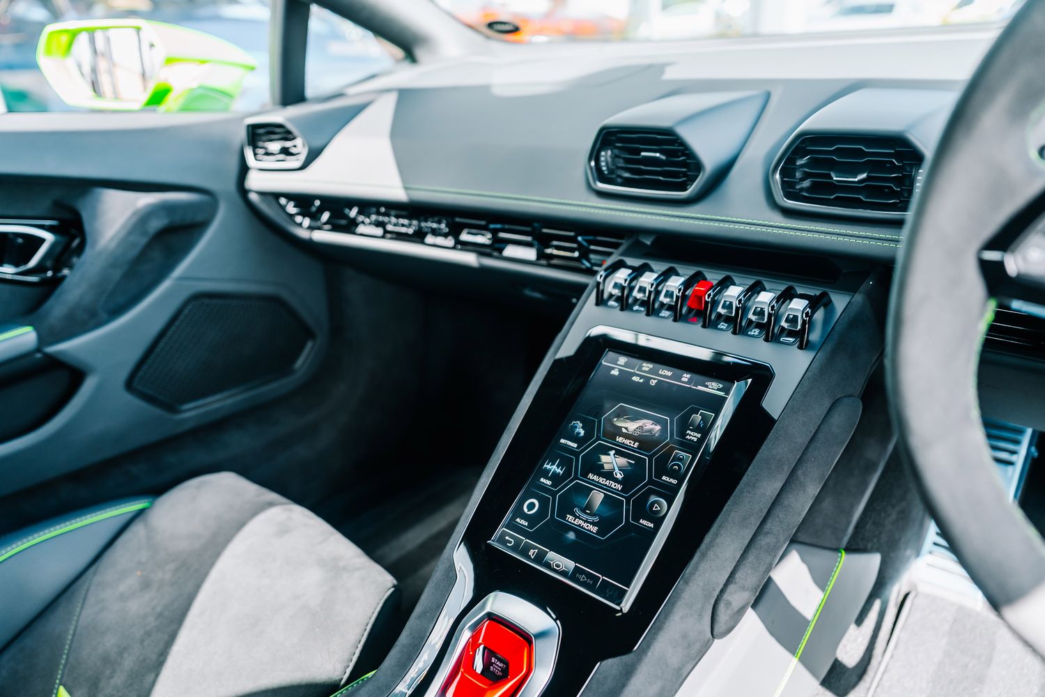 Lamborghini Huracan Tecnica LP640-2