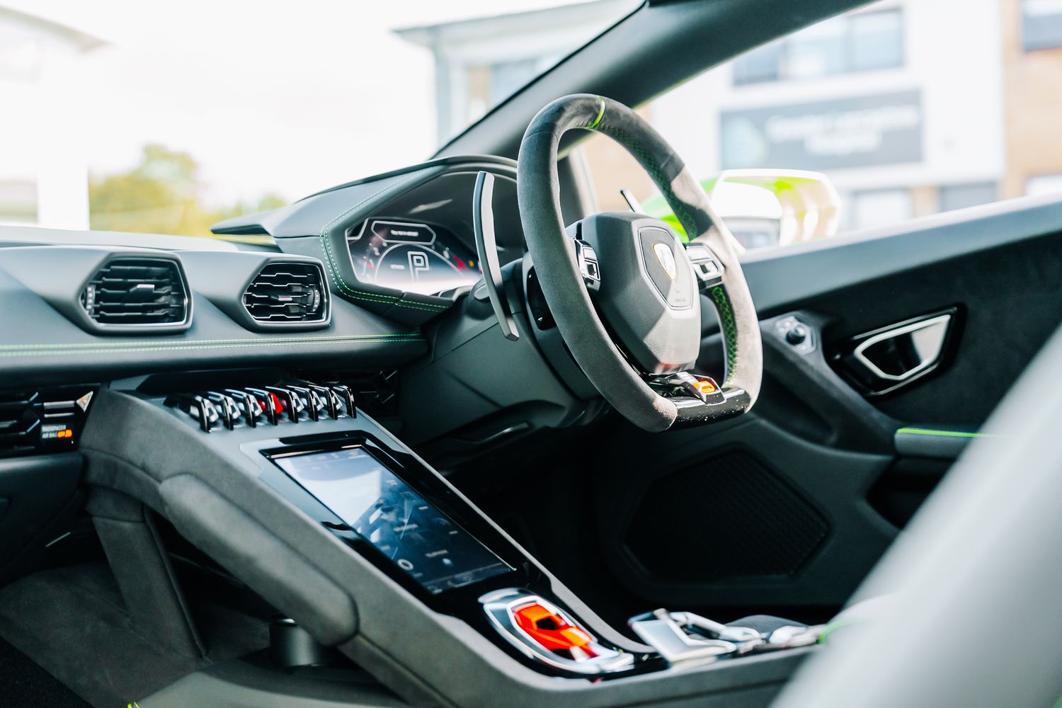 Lamborghini Huracan Tecnica LP640-2