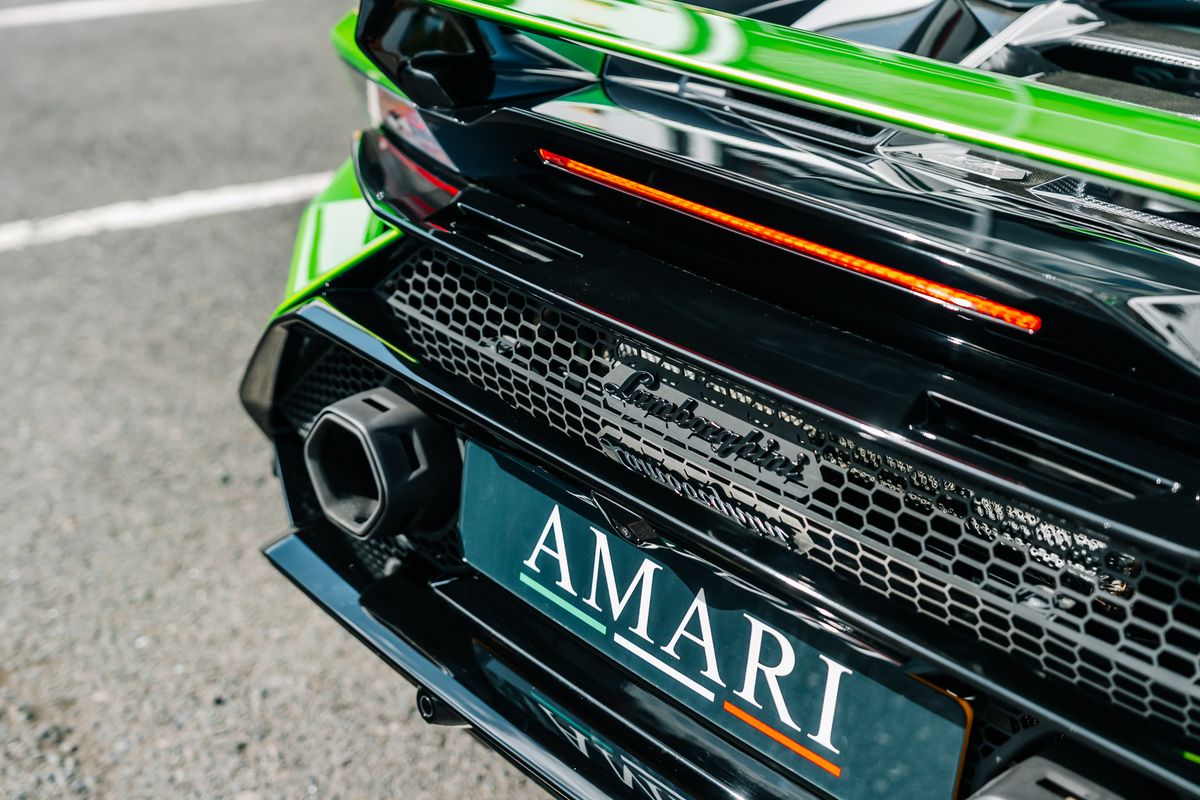 Lamborghini Huracan Tecnica LP640-2