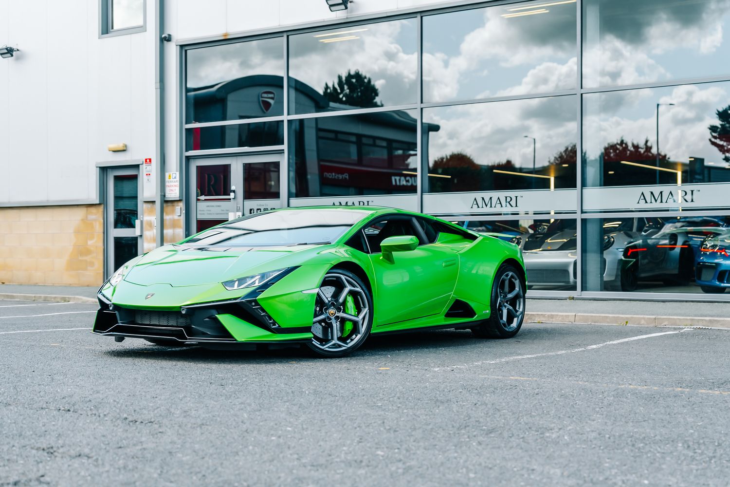 Lamborghini Huracan Tecnica LP640-2