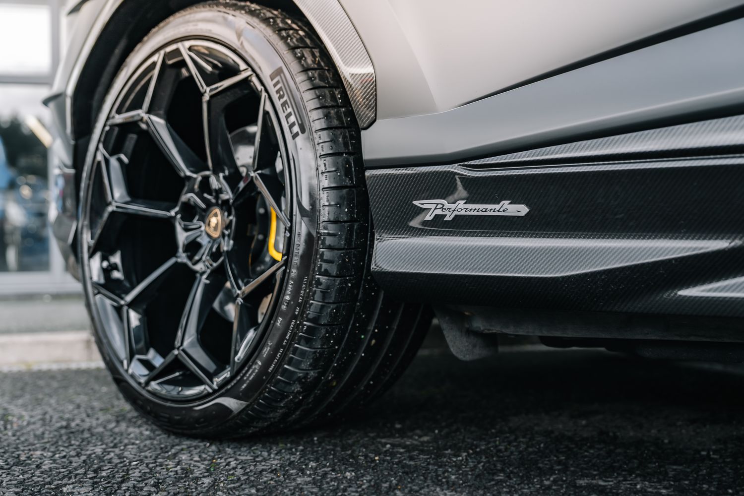 Lamborghini Urus Performante