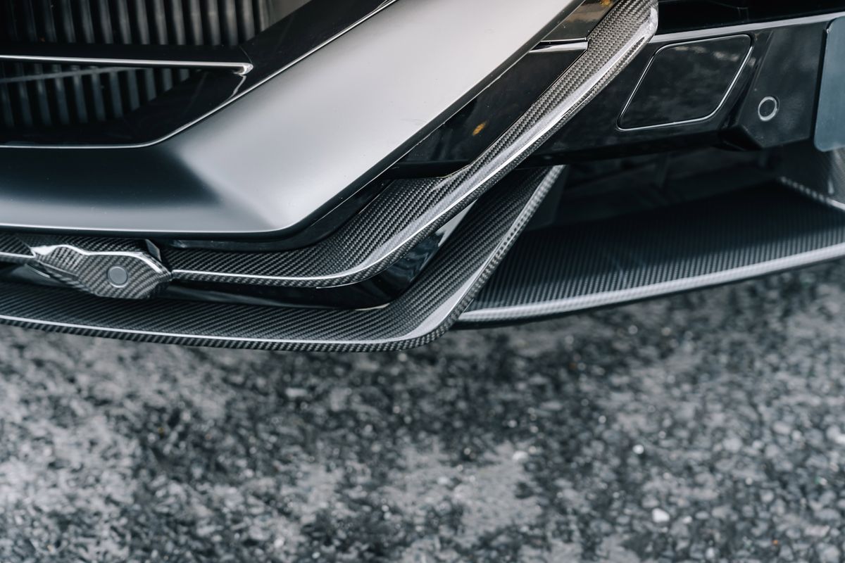 LAMBORGHINI URUS PERFORMANTE