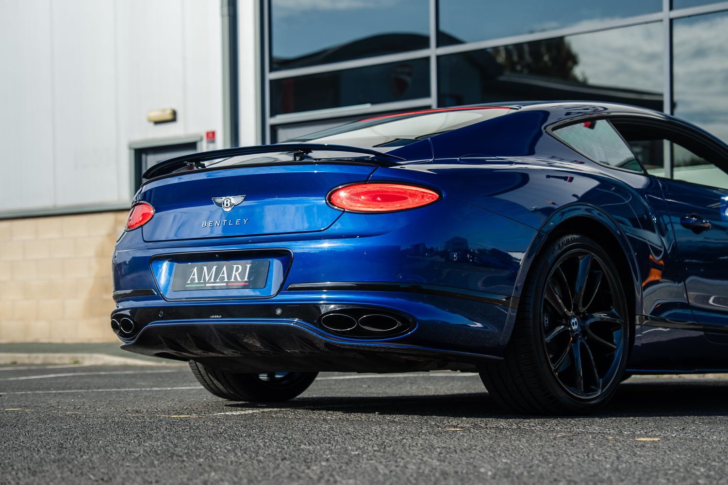 Bentley Continental GT V8