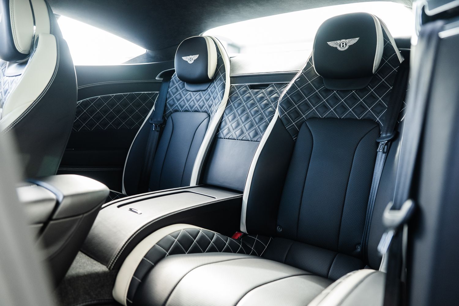 Bentley Continental GT V8