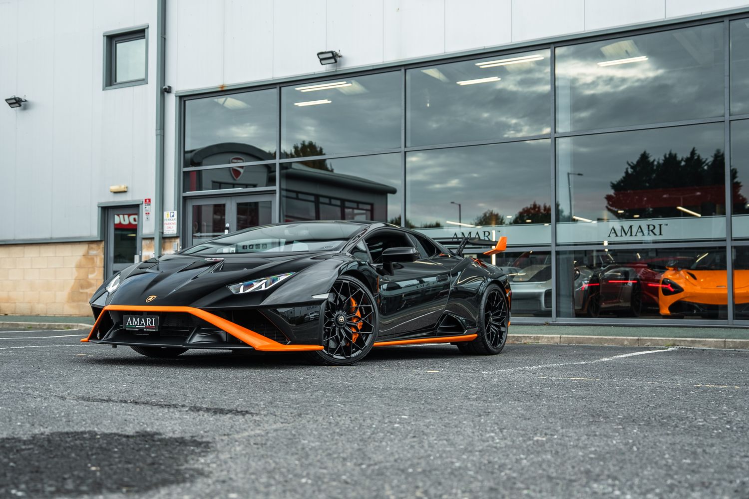 Lamborghini Huracan STO