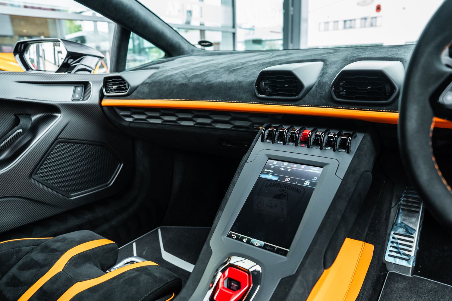 Lamborghini Huracan STO