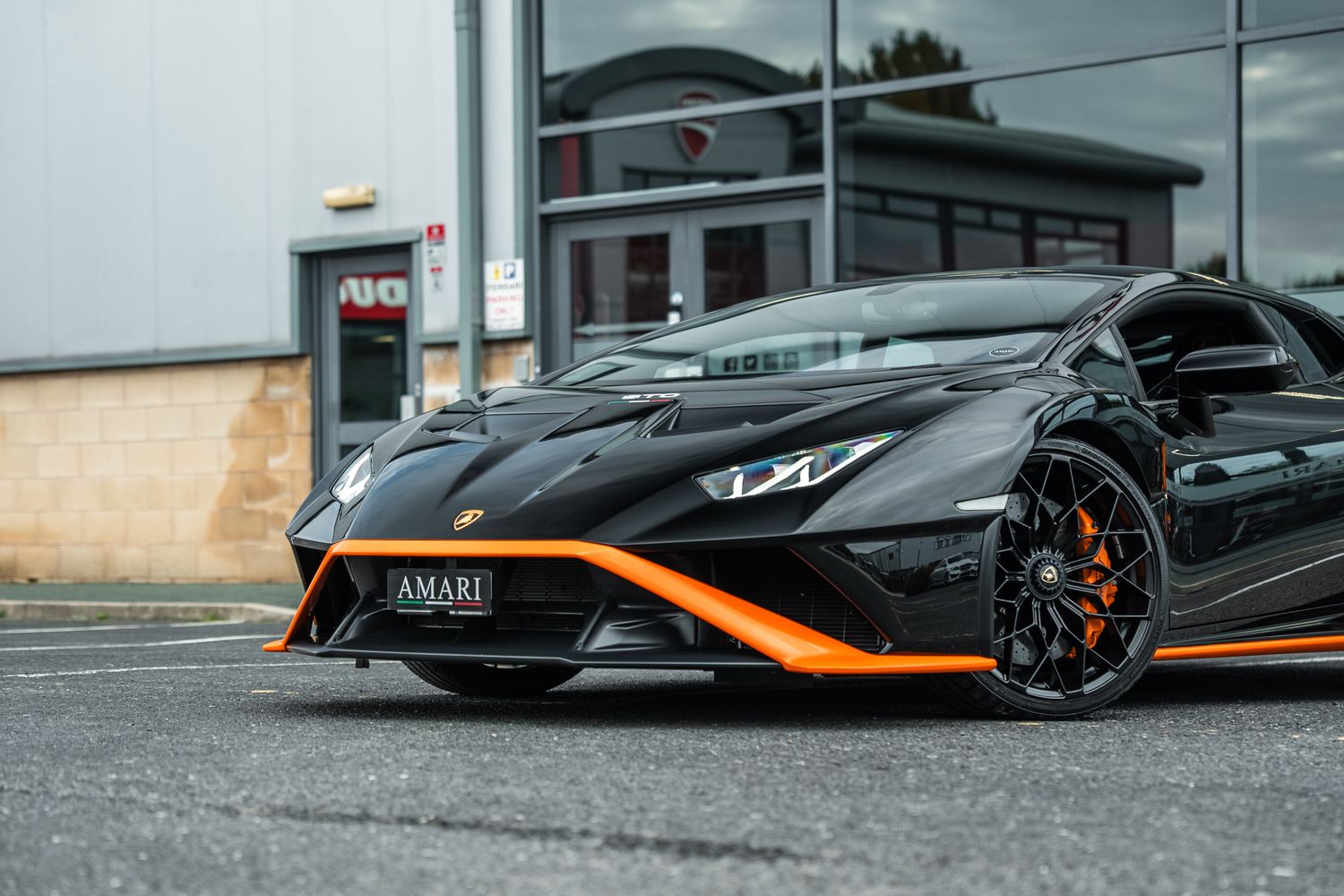 Lamborghini Huracan STO