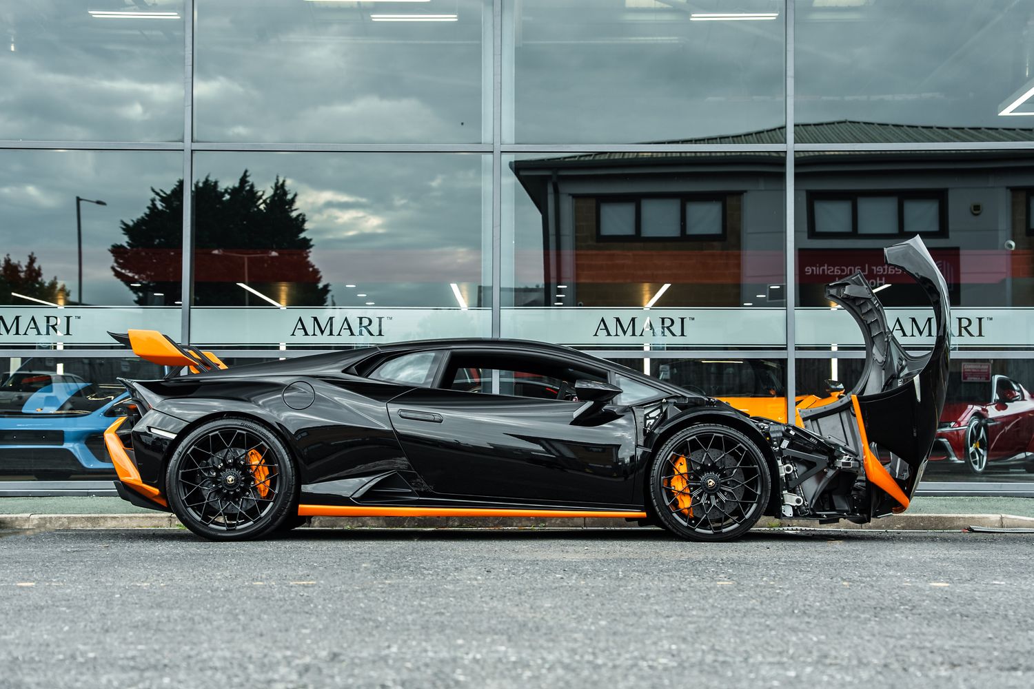 Lamborghini Huracan STO