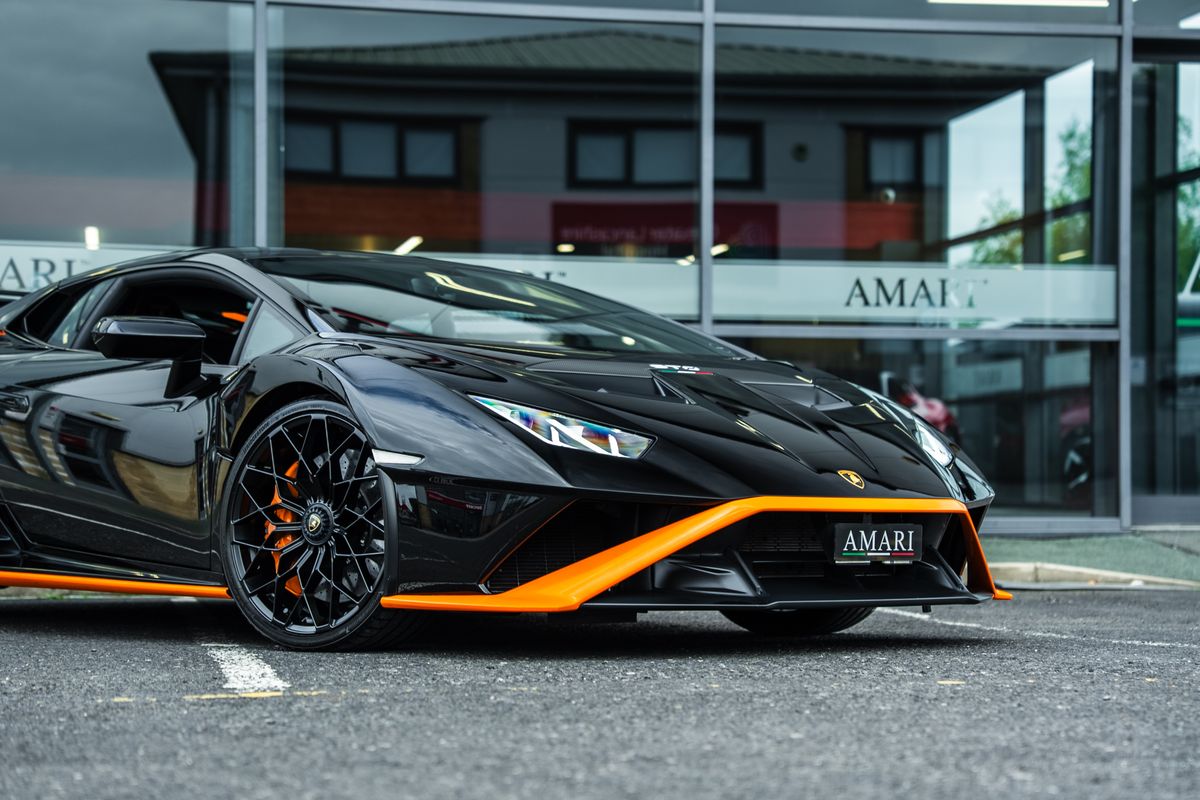 Lamborghini Huracan STO