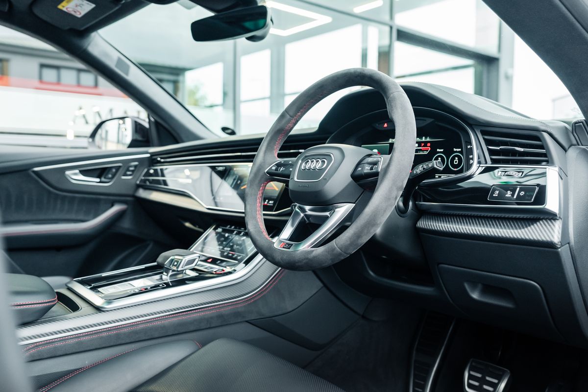 Audi RSQ8 V8 Vorsprung