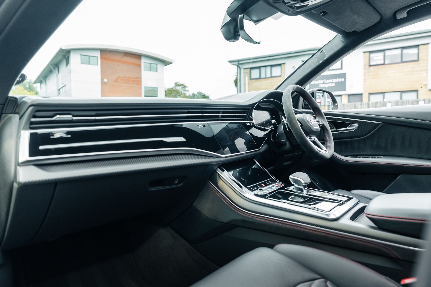 Audi RSQ8 V8 Vorsprung