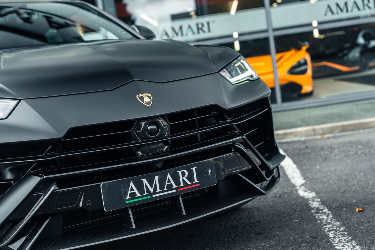 Lamborghini Urus Performante