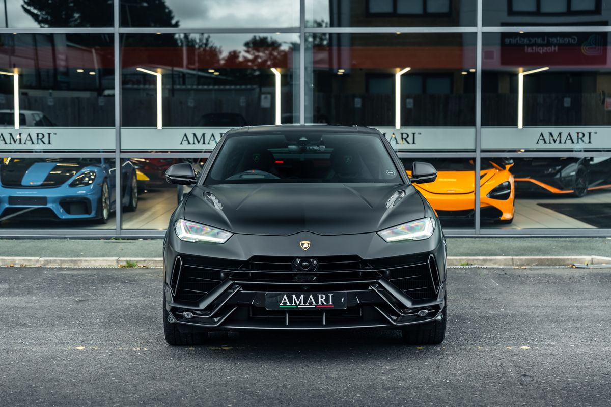 Lamborghini Urus Performante