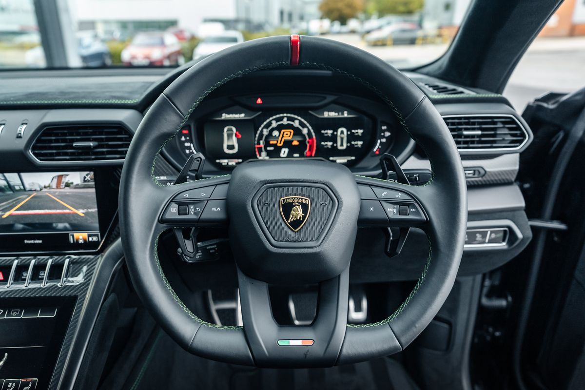 Lamborghini Urus Performante