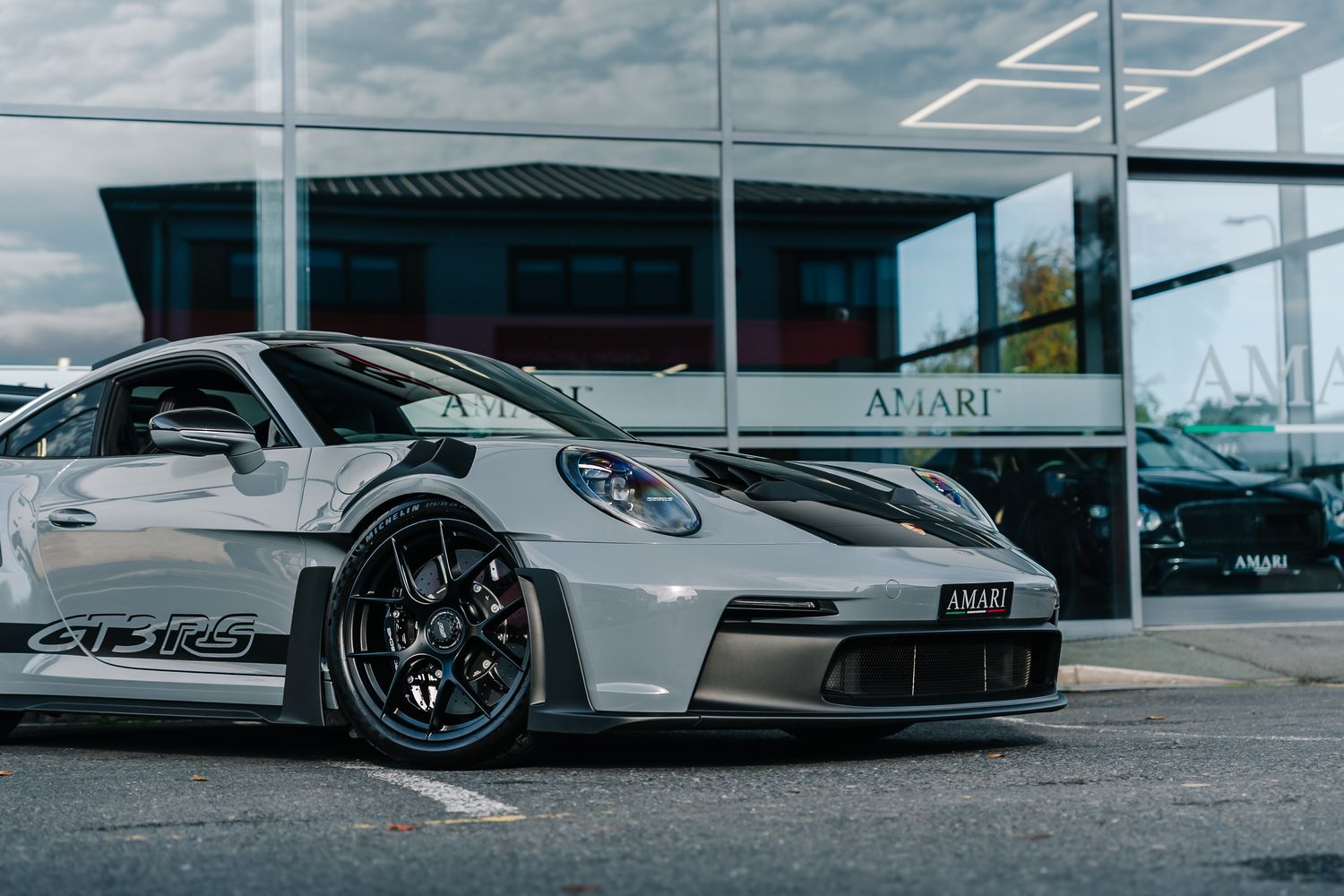 Porsche 911 992 GT3 RS Weissach